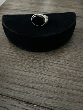 SILPADA R2045 sterling silver chalcedony Smokey swirl filigree ring. Size 6